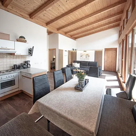 Alpenapart Gruner Apartment *